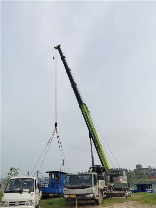 界首市桥梁建设吊装案例